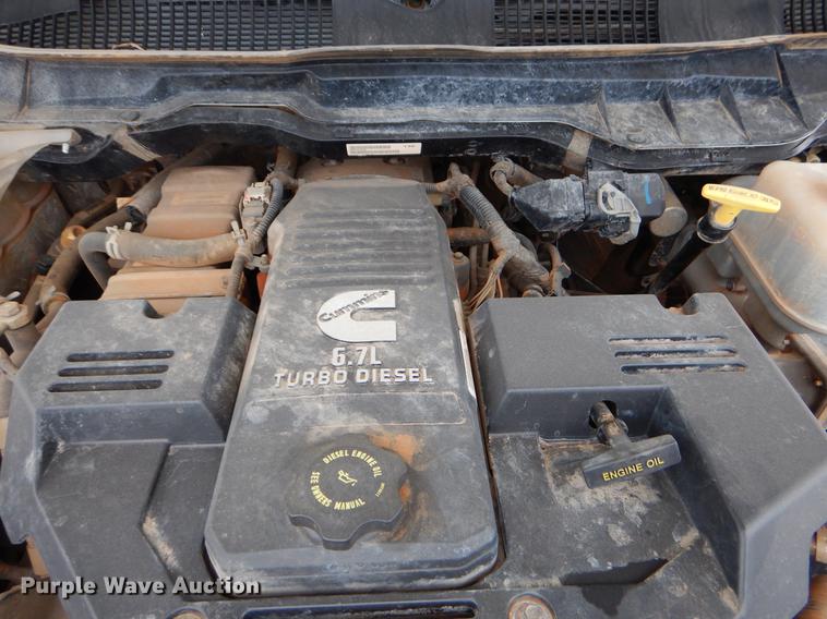 image for item FQ9705 2014 Dodge Ram 5500 Crew Cab flatbed truck