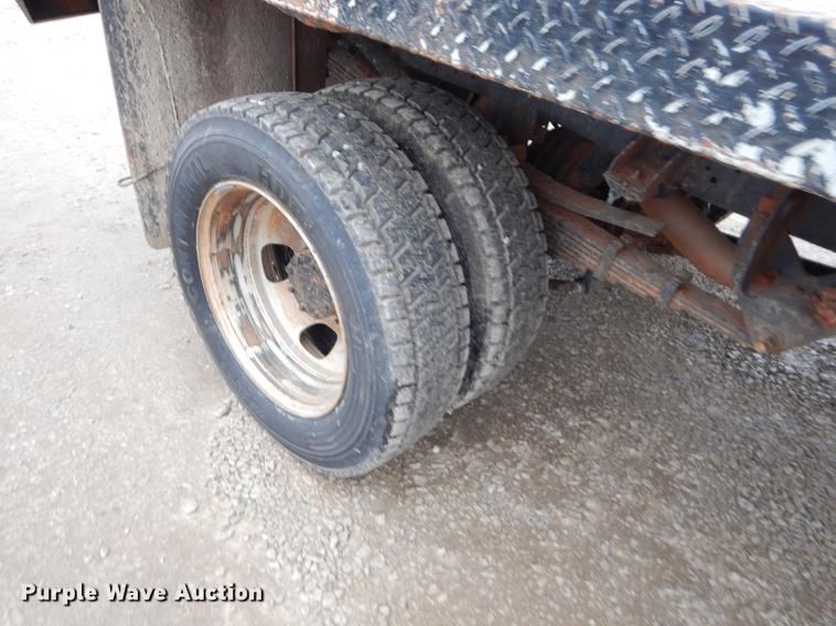 image for item FQ9705 2014 Dodge Ram 5500 Crew Cab flatbed truck