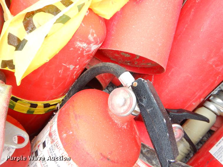 image for item FQ9706 Approximately 40 fire extinguishers