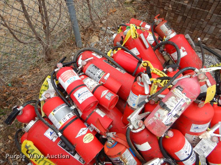 image for item FQ9706 Approximately 40 fire extinguishers