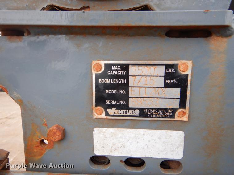 image for item FQ9707 2011 Ford F450 Super Duty Crew Cab flatbed truck with crane