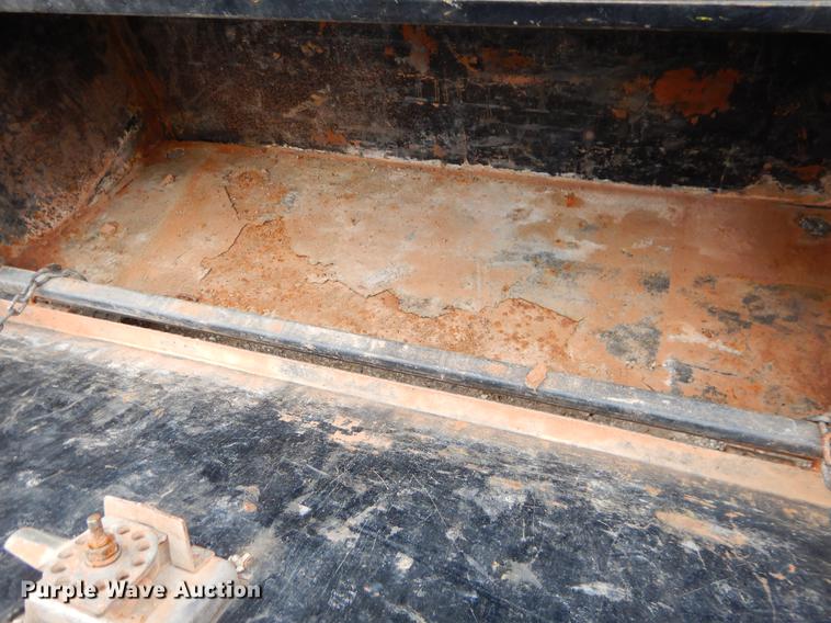 image for item FQ9707 2011 Ford F450 Super Duty Crew Cab flatbed truck with crane