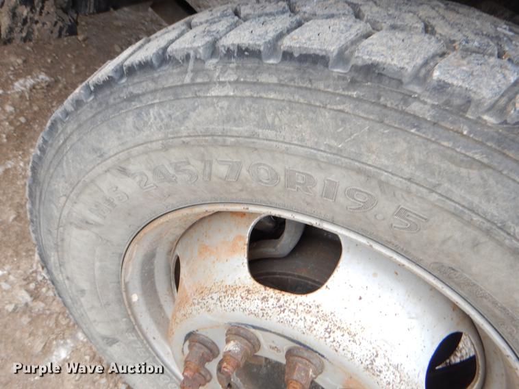 image for item FQ9708 2014 Dodge Ram 5500 Crew Cab flatbed truck