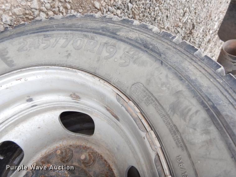 image for item FQ9708 2014 Dodge Ram 5500 Crew Cab flatbed truck