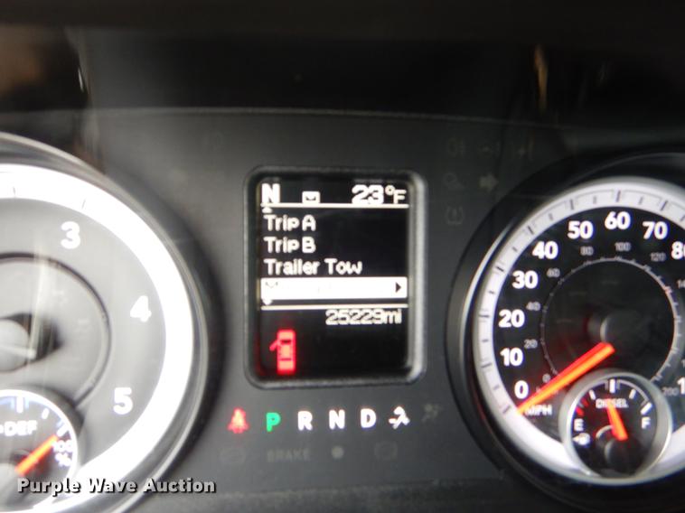 image for item FQ9709 2014 Dodge Ram 5500 Crew Cab flatbed truck