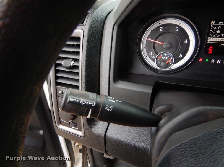 image for item FQ9709 2014 Dodge Ram 5500 Crew Cab flatbed truck