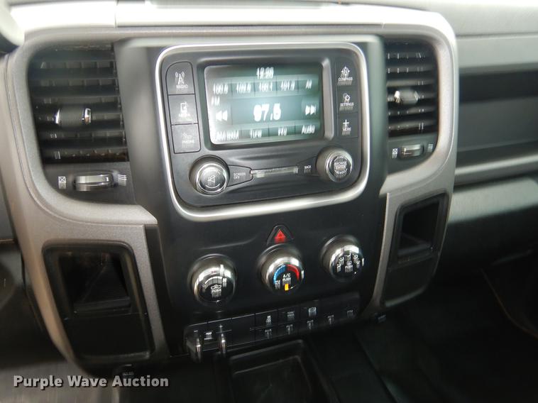 image for item FQ9709 2014 Dodge Ram 5500 Crew Cab flatbed truck