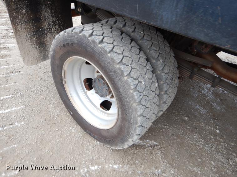 image for item FQ9709 2014 Dodge Ram 5500 Crew Cab flatbed truck