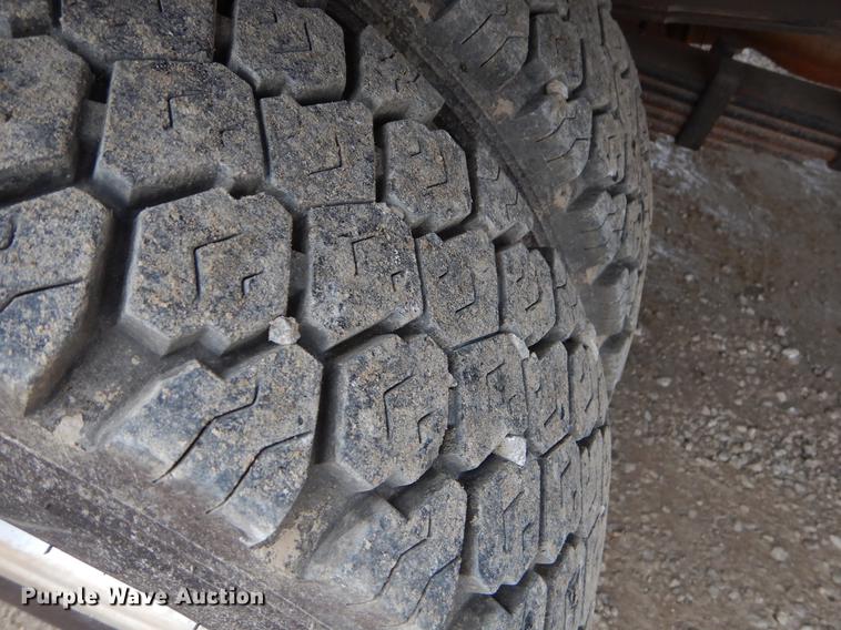 image for item FQ9709 2014 Dodge Ram 5500 Crew Cab flatbed truck