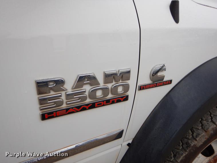 image for item FQ9709 2014 Dodge Ram 5500 Crew Cab flatbed truck