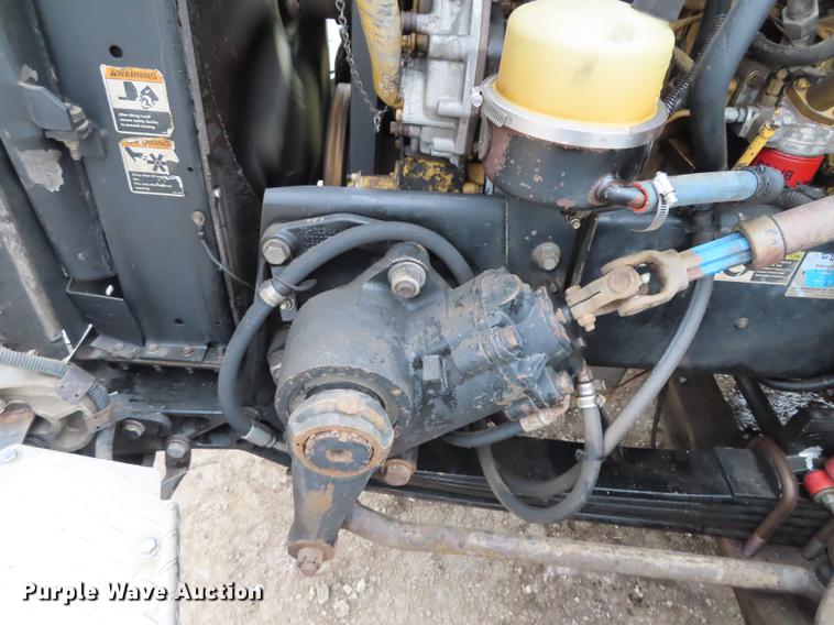 image for item L1489 2005 Peterbilt 378 roll off container truck