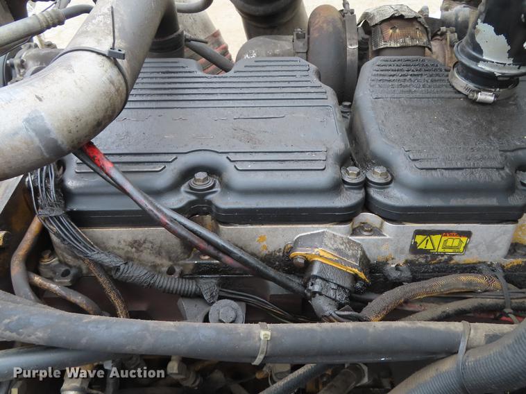 image for item L1489 2005 Peterbilt 378 roll off container truck