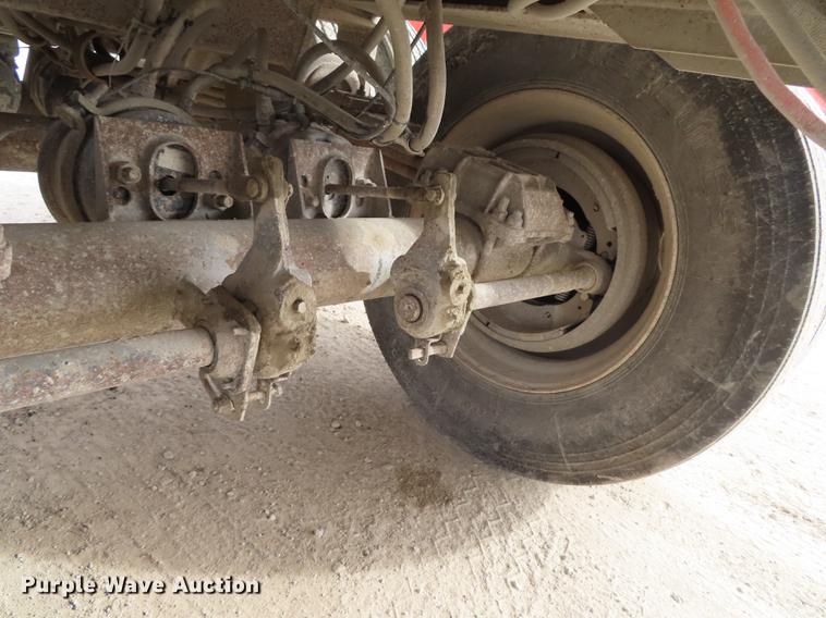 image for item L1490 1998 Hilbilt Hi Dump end dump trailer