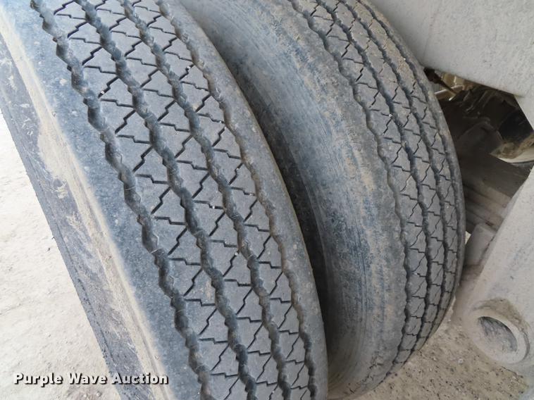 image for item L1490 1998 Hilbilt Hi Dump end dump trailer