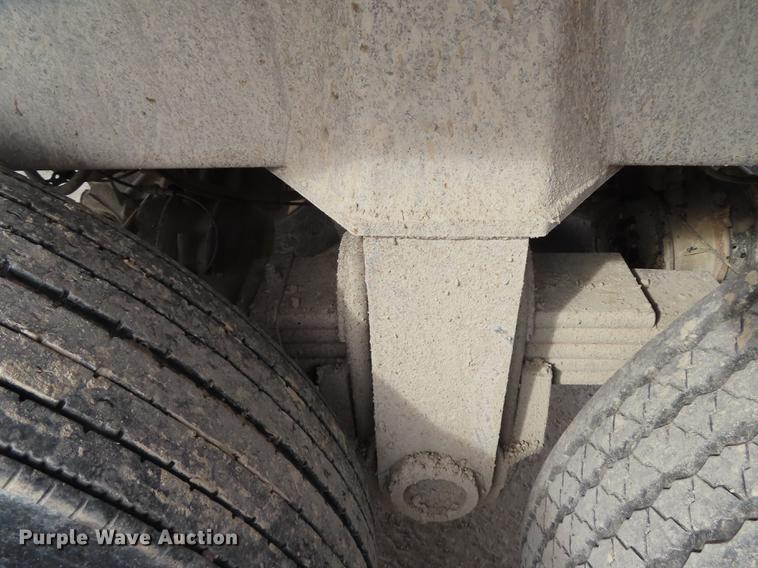 image for item L1490 1998 Hilbilt Hi Dump end dump trailer