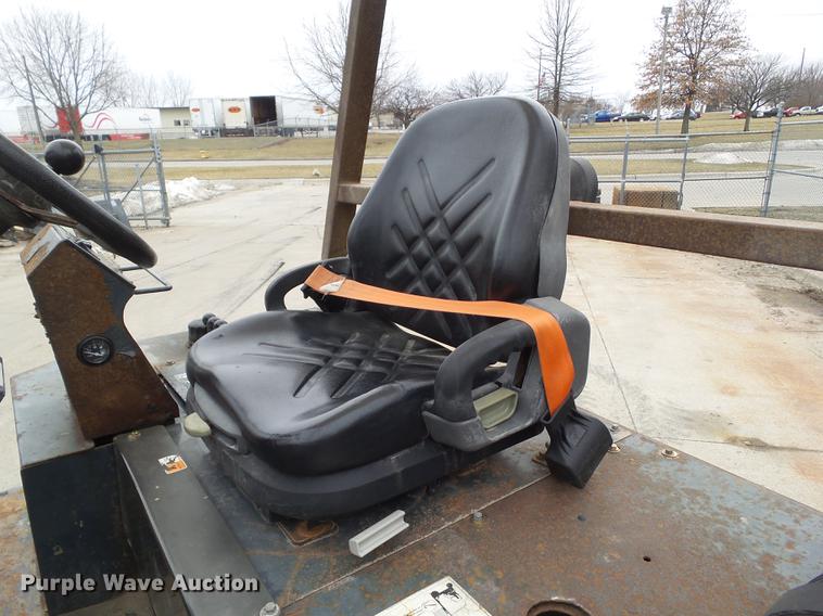 image for item L5738 2000 Princeton D50 forklift