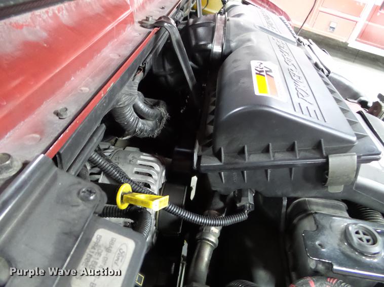 image for item DC1248 2000 Ford Econoline E450 Super Duty ambulance