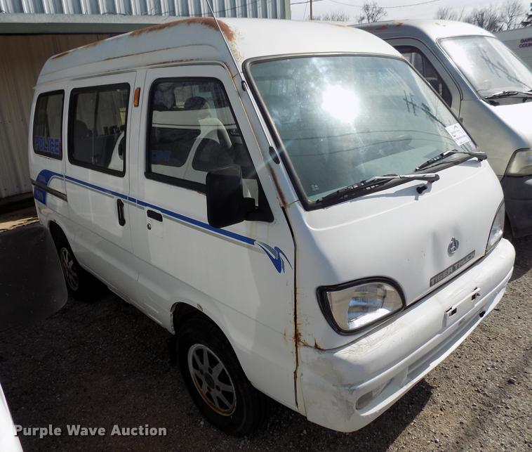 image for item DD3626 2002 Tiger Truck van