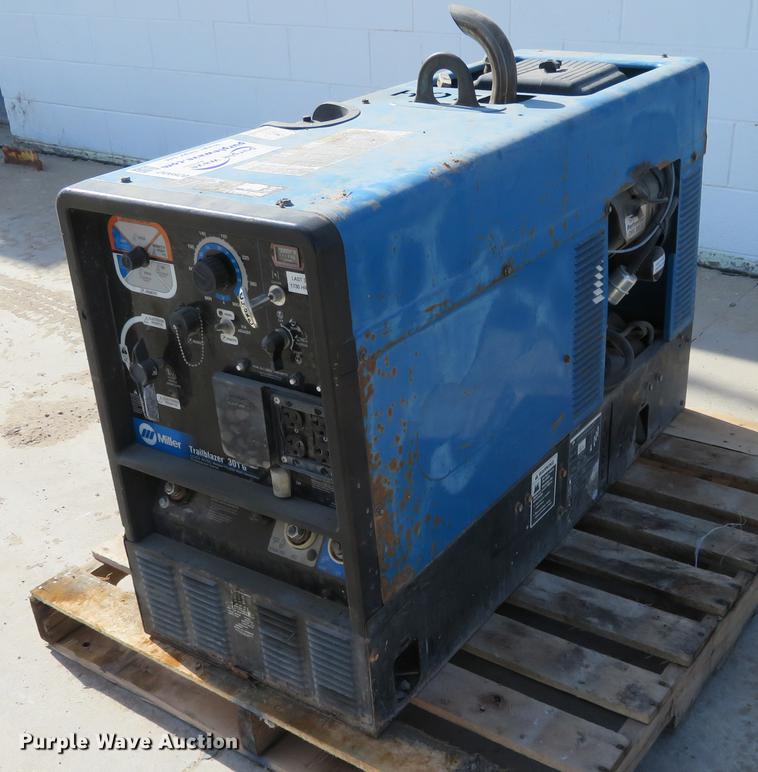 image for item DD6920 Miller Trailblazer 301G Professional series welder