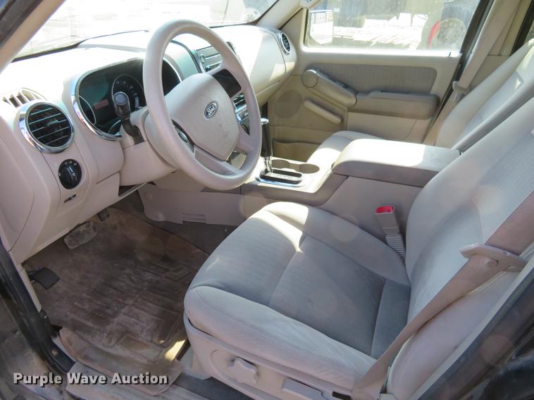 image for item DD6922 2007 Ford Explorer SUV