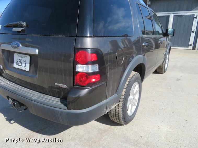 image for item DD6922 2007 Ford Explorer SUV