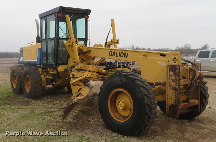 image for item DD6927 1995 Galion Dresser 850 motor grader