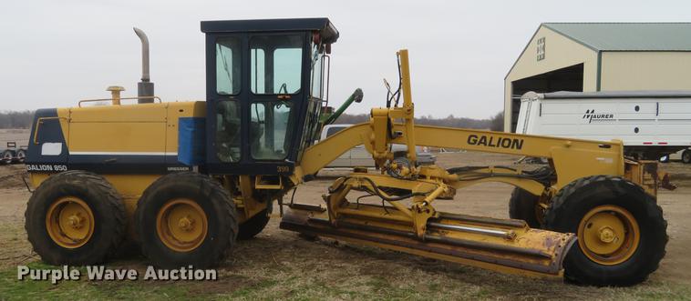 image for item DD6927 1995 Galion Dresser 850 motor grader