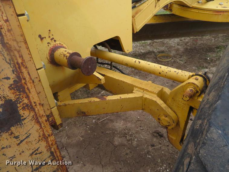 image for item DD6927 1995 Galion Dresser 850 motor grader