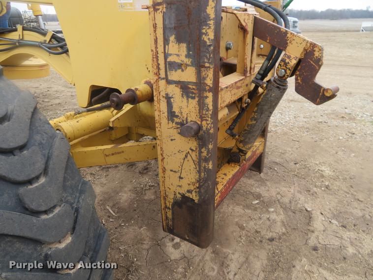 image for item DD6927 1995 Galion Dresser 850 motor grader