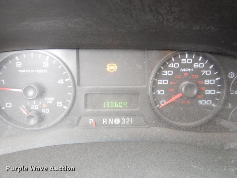 image for item DE0012 2007 Ford F450 Super Duty XL Crew Cab dump bed pickup truck