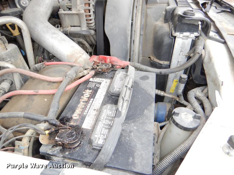 image for item DE0012 2007 Ford F450 Super Duty XL Crew Cab dump bed pickup truck