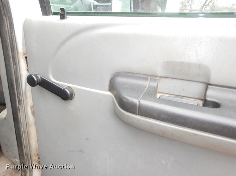 image for item DE0012 2007 Ford F450 Super Duty XL Crew Cab dump bed pickup truck