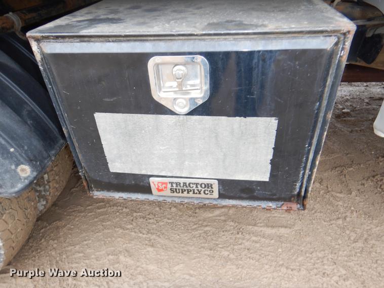 image for item DE0012 2007 Ford F450 Super Duty XL Crew Cab dump bed pickup truck