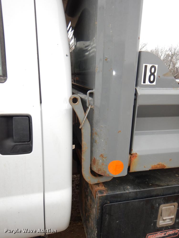 image for item DE0012 2007 Ford F450 Super Duty XL Crew Cab dump bed pickup truck