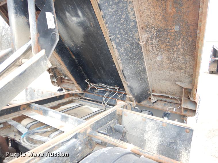 image for item DE0012 2007 Ford F450 Super Duty XL Crew Cab dump bed pickup truck