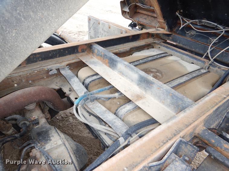 image for item DE0012 2007 Ford F450 Super Duty XL Crew Cab dump bed pickup truck