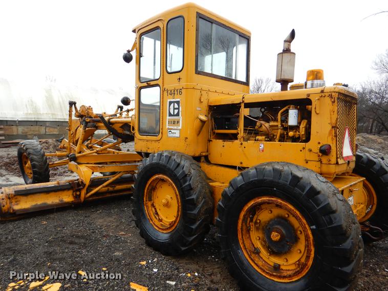 image for item DE0025 1972 Caterpillar 112F rigid frame motor grader