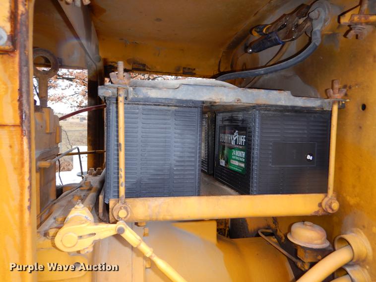 image for item DE0025 1972 Caterpillar 112F rigid frame motor grader