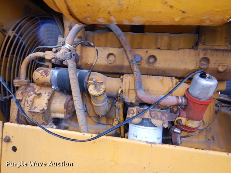 image for item DE0025 1972 Caterpillar 112F rigid frame motor grader