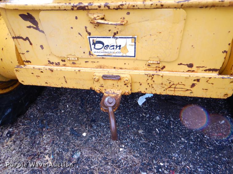 image for item DE0025 1972 Caterpillar 112F rigid frame motor grader