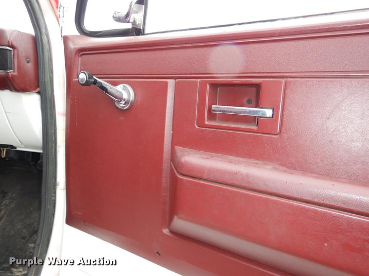 image for item DE0122 1984 Chevrolet Custom Deluxe 70 fire truck