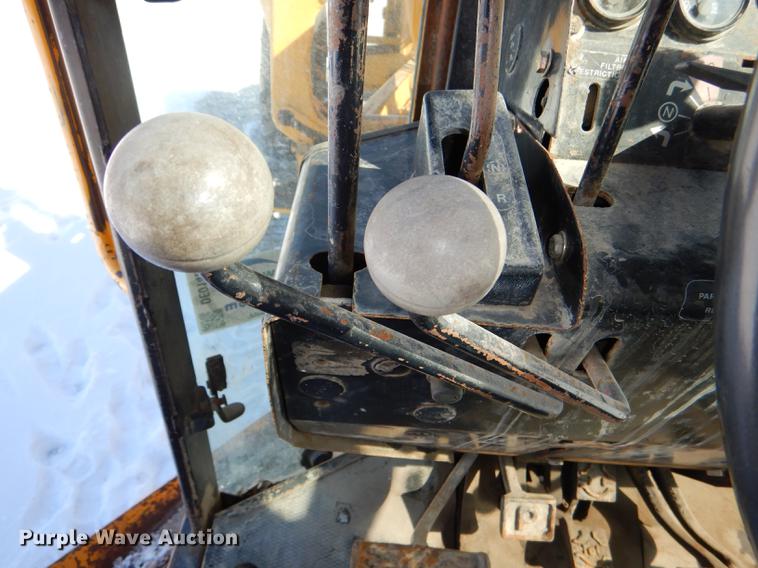 image for item DE0142 1984 John Deere 670A motor grader