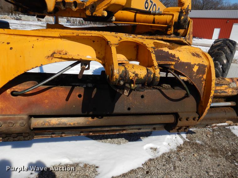 image for item DE0142 1984 John Deere 670A motor grader