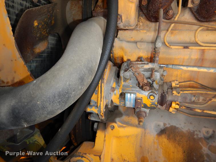 image for item DE0142 1984 John Deere 670A motor grader