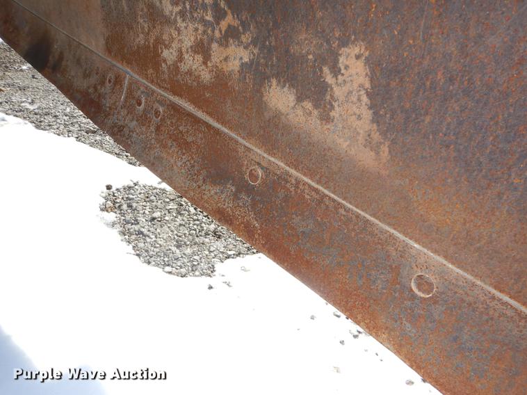 image for item DE0142 1984 John Deere 670A motor grader