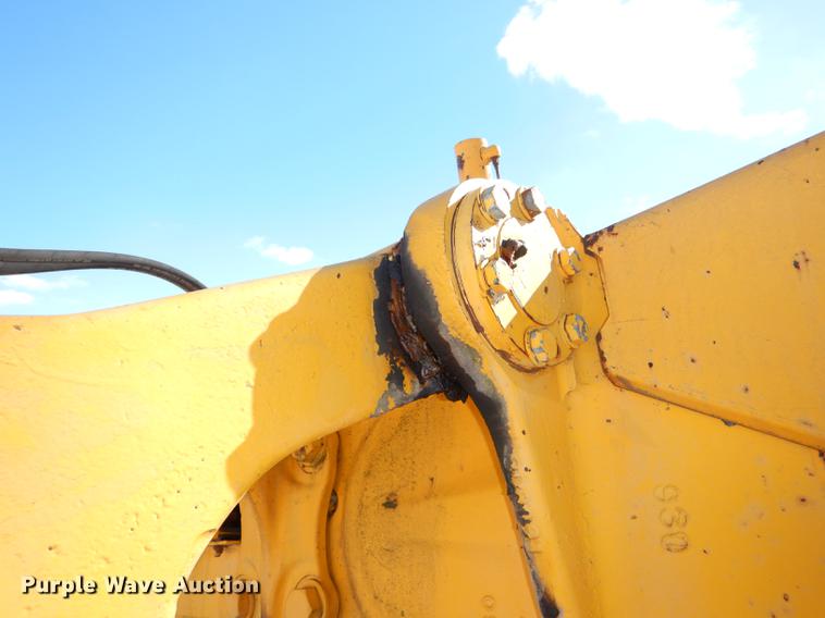 image for item DE0142 1984 John Deere 670A motor grader