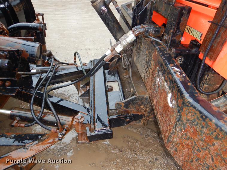 image for item DE0154 1993 International 4900 dump truck