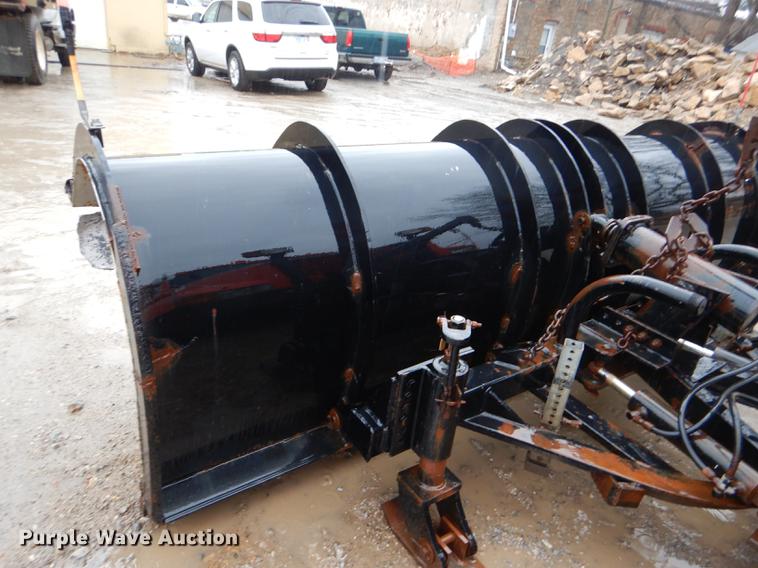 image for item DE0154 1993 International 4900 dump truck