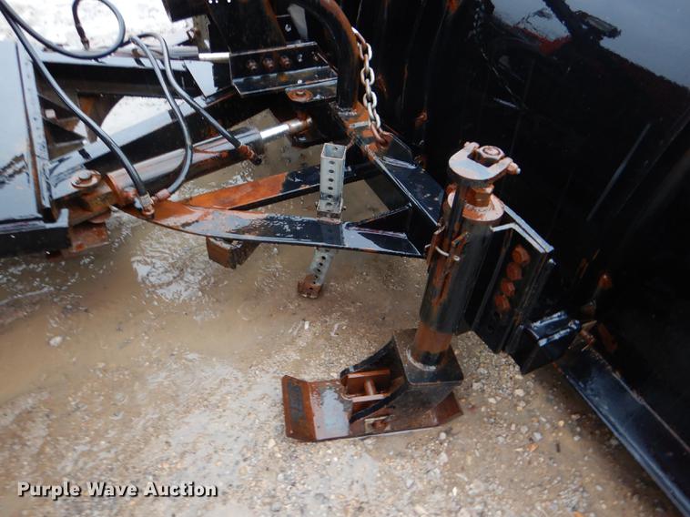 image for item DE0154 1993 International 4900 dump truck