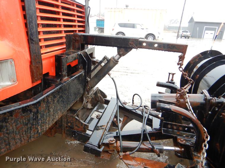 image for item DE0154 1993 International 4900 dump truck